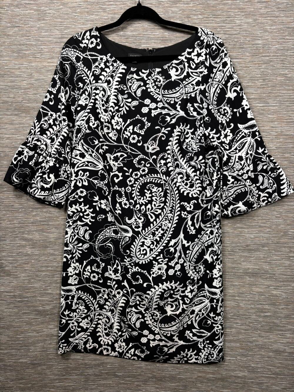 Talbots Shift Dress Womens 10 Black White Floral Paisley 3/4 Bell Sleeves Lined